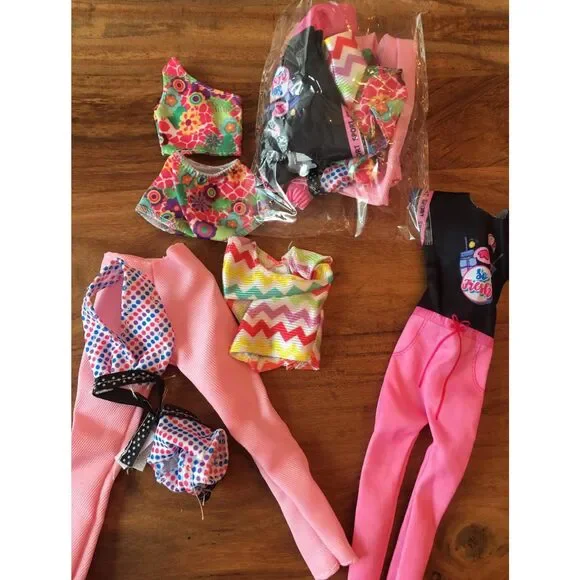 342 Pcs Doll Clothes And Accessories With Doll